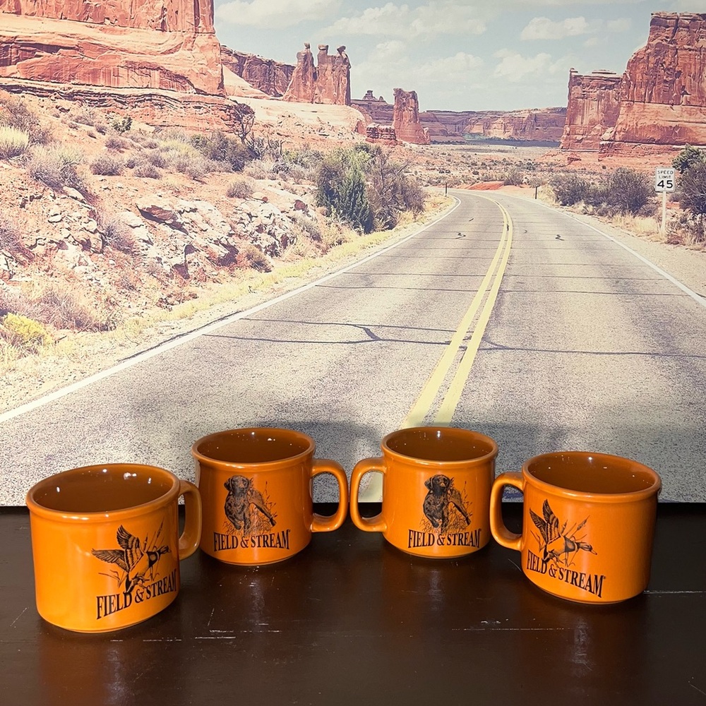 Field & Stream Mallard dog & Duck Hunting Orange Coffee Mugs 31705 left & right